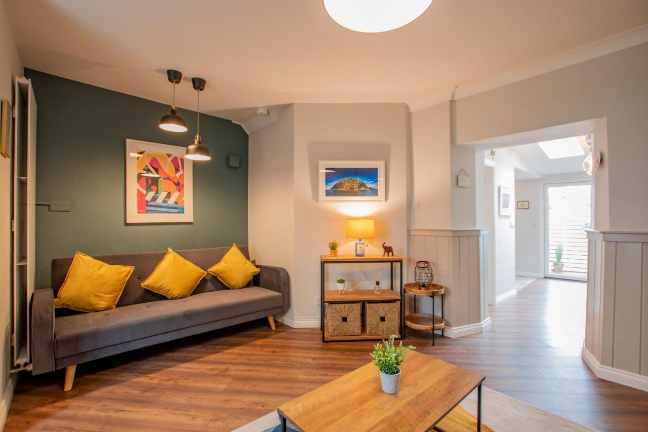 גלוואיי Cosy Retreat In The City Centre מראה חיצוני תמונה