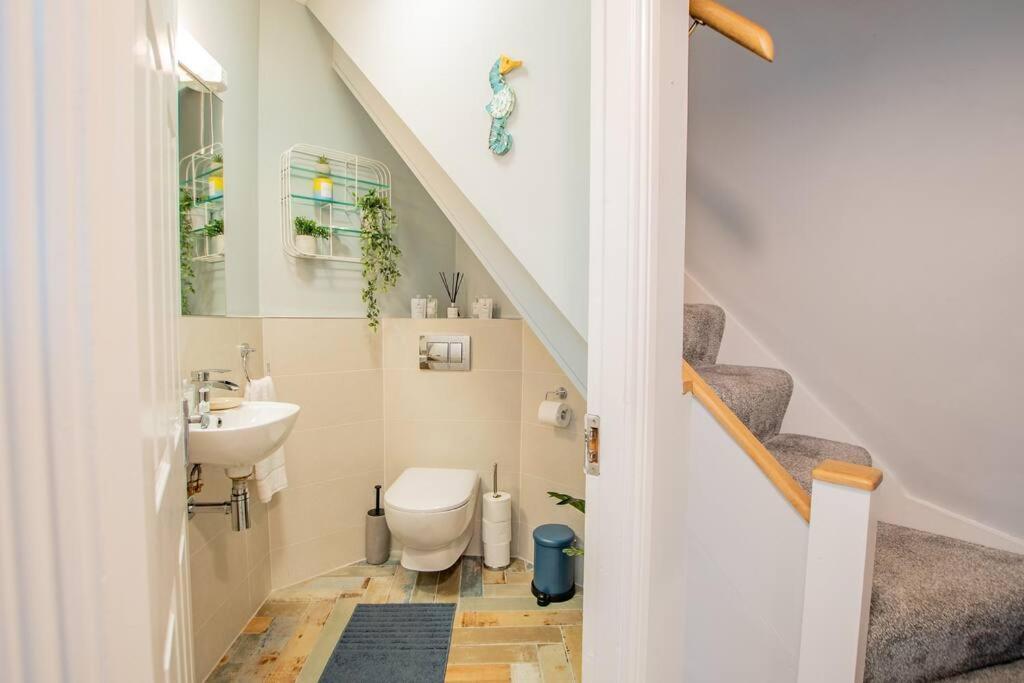 גלוואיי Cosy Retreat In The City Centre מראה חיצוני תמונה