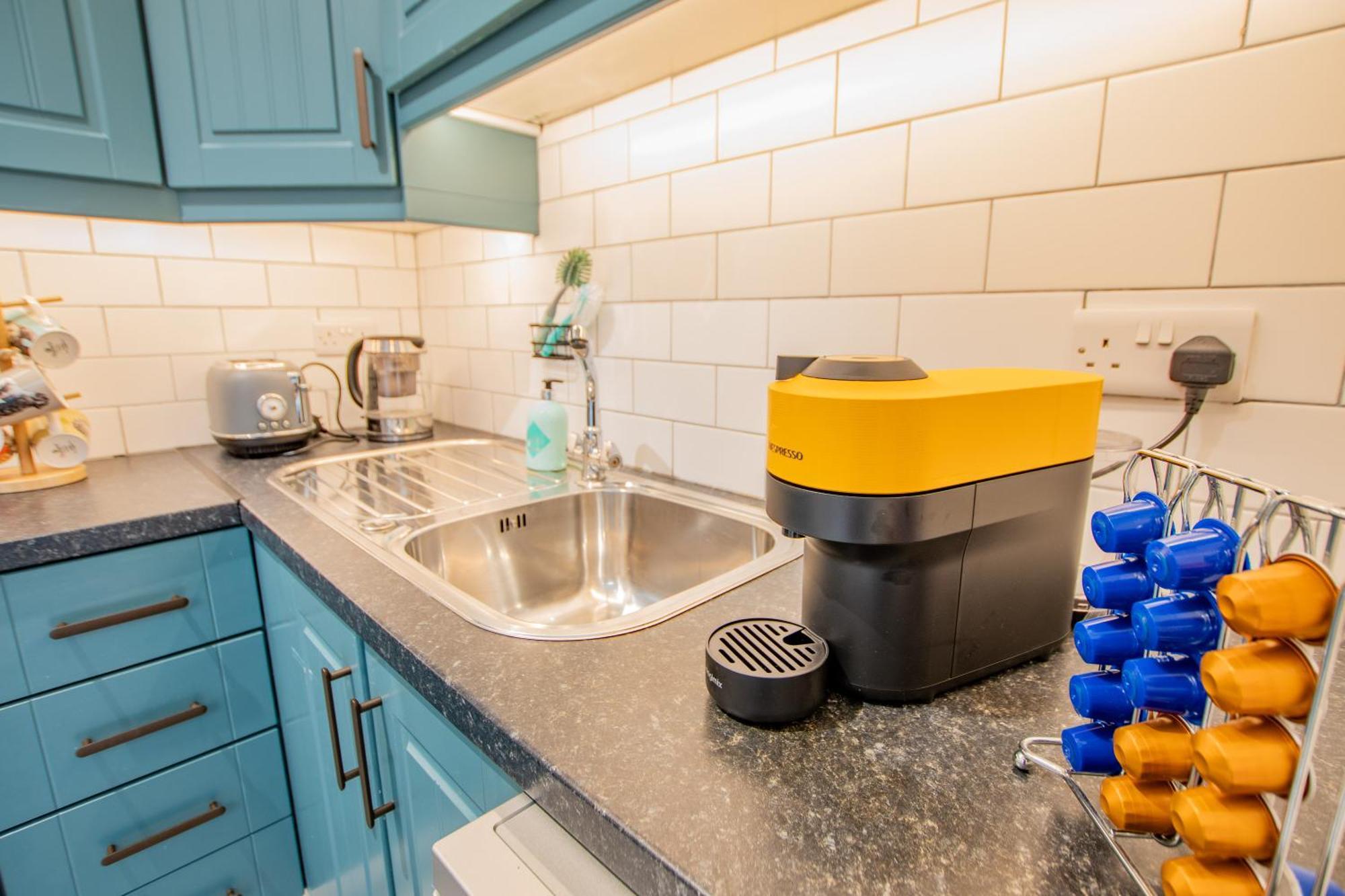 גלוואיי Cosy Retreat In The City Centre מראה חיצוני תמונה